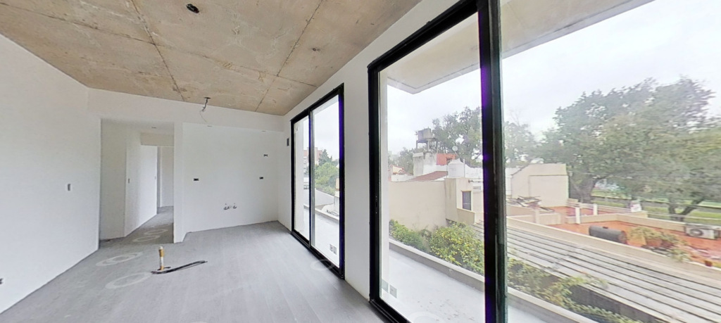 EXCELENTE SEMIPISO 2 AMBIENTES CON GRAN BALCÓN Y AMENITIES – VILLA BOSCH 🌿☀️